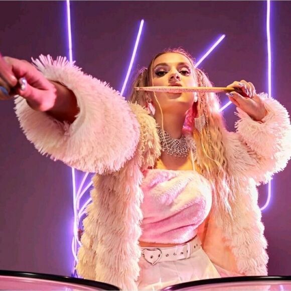 Plus Solid Teddy Jacket - Picture 5 of 7